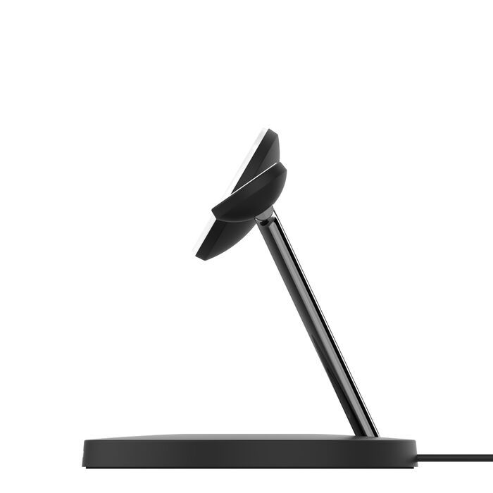 Refurbished Belkin BoostCharge Pro 3-in-1 Magnetic 15W Charging Stand  - Reebelo US