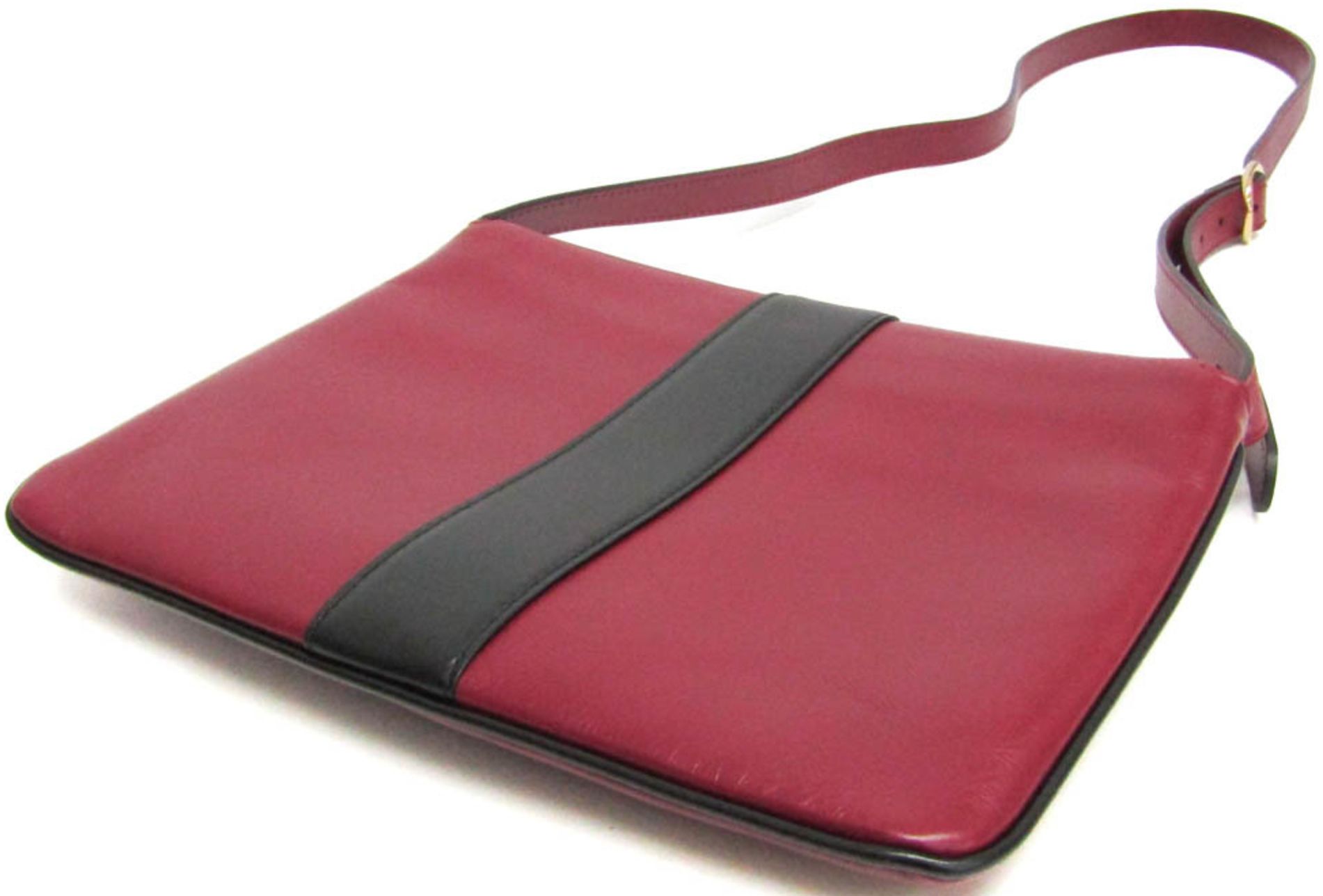 Refurbished Gucci Leather Shoulder Bag - Reebelo US