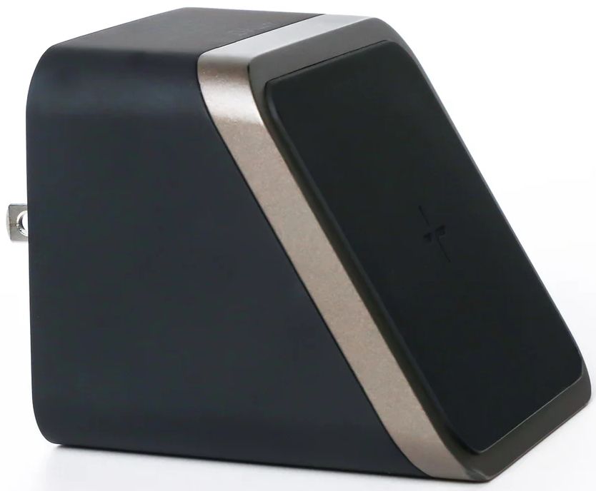 Refurbished Tylt Marquee 15W MagSafe Compatible Charger Wireless + Wired Charging - Reebelo US